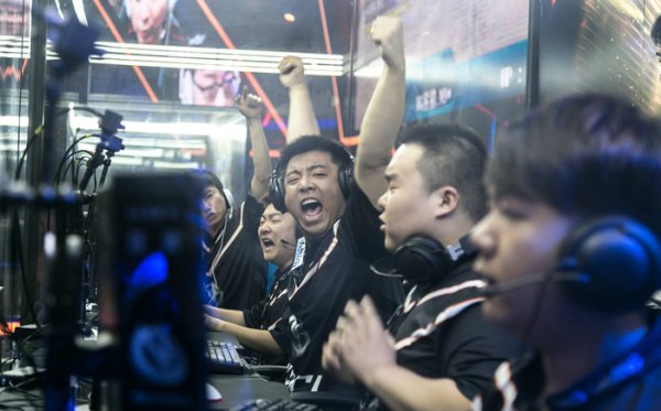 哈兰德当年 哈兰德当年